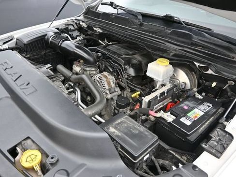 Used 2020 RAM 1500 Big Horn AWD/4WD image 41