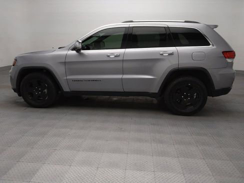 Used 2020 Jeep Grand Cherokee Limited RWD image 3