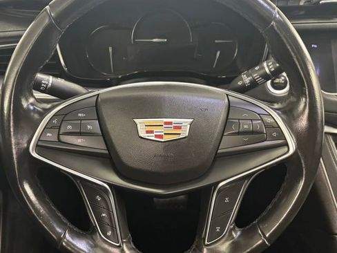 Used 2019 Cadillac XT5 Premium Luxury FWD image 23