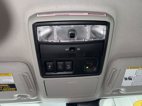 Used 2024 Toyota 4Runner SR5 image 25