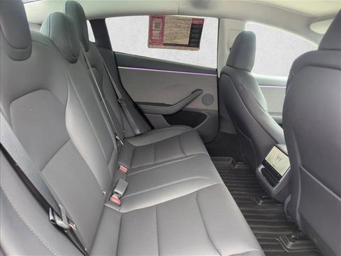 Used 2024 Tesla Model 3 RWD image 18