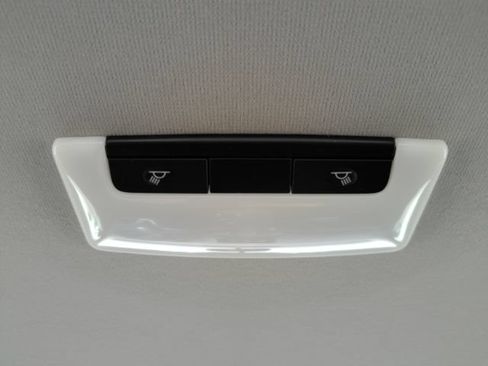 Used 2021 Nissan Sentra SV w/ Trunk Package FWD image 29