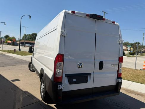 Used 2023 RAM ProMaster 3500 w/ Driver Convenience Group FWD image 4