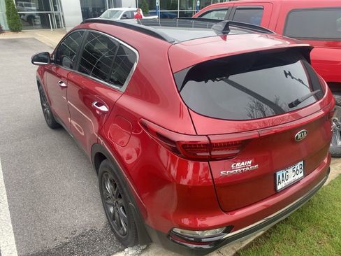 Used 2020 Kia Sportage S w/ S Premium Package FWD image 6