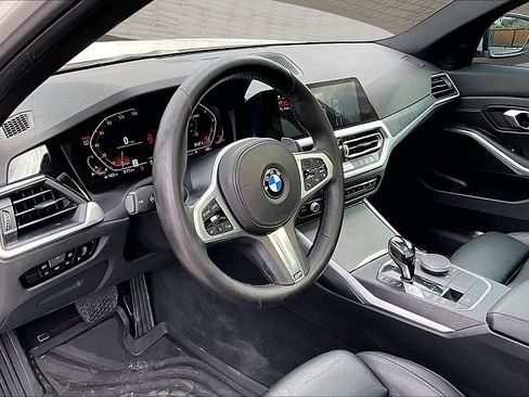 Used 2020 BMW 330i Sedan w/ Convenience Package RWD image 11