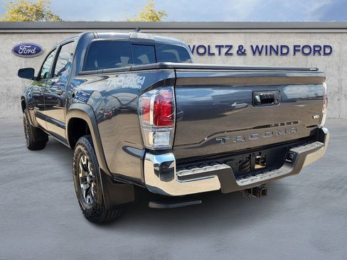 Used 2023 Toyota Tacoma TRD Off-Road AWD/4WD image 4
