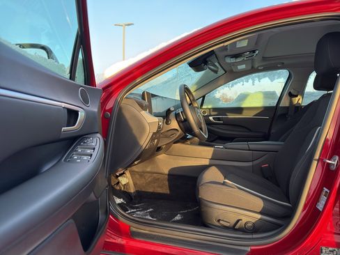 Used 2024 Hyundai Sonata SEL w/ Convenience Package image 10