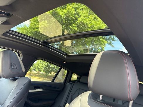 Used 2024 BMW X4 M40i AWD/4WD image 11