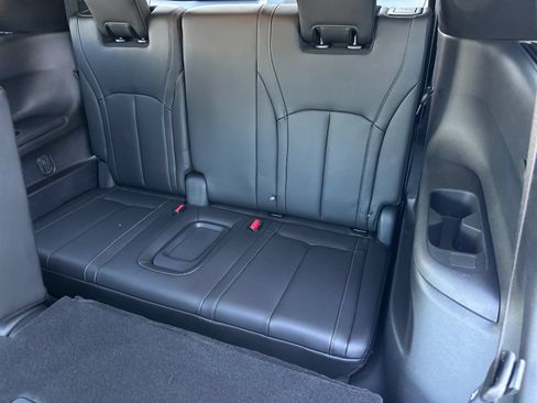 Used 2025 INFINITI QX60 Luxe w/ Black Edition AWD/4WD image 15