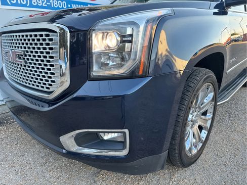 Used 2017 GMC Yukon Denali w/ Open Road Package image 9