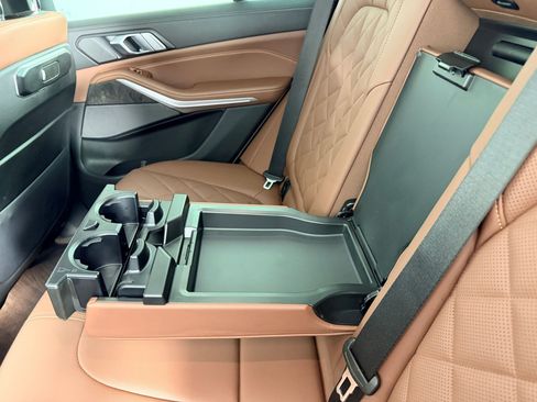 Used 2024 BMW X5 xDrive40i w/ Premium Package AWD/4WD image 17