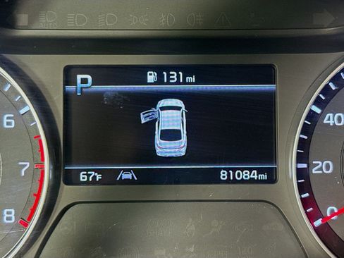 Used 2023 Kia Forte GT-Line w/ GT-Line Technology Package image 15