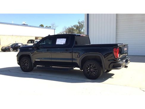Used 2020 GMC Sierra 1500 Elevation w/ Elevation Value Package image 6