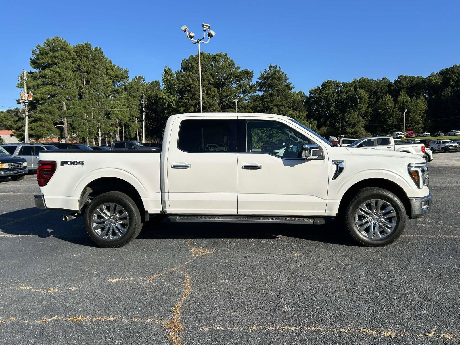 Used 2024 Ford F150 Lariat w/ FX4 Off-Road Package AWD/4WD image 2