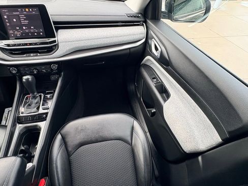 Used 2022 Jeep Compass Latitude w/ Sun and Sound Group image 14