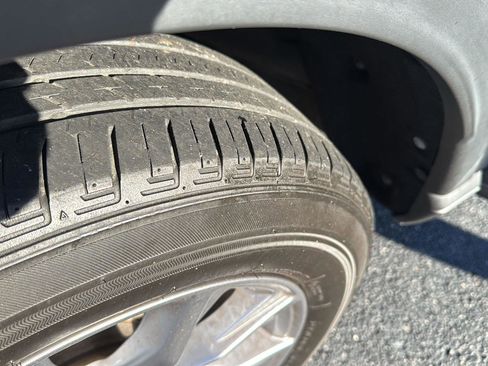 Used 2023 Honda CR-V EX-L image 36