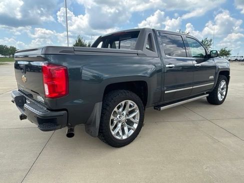 Used 2017 Chevrolet Silverado 1500 High Country w/ High Desert Package AWD/4WD image 36