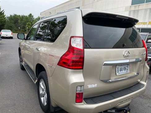 Used 2011 Lexus GX 460 image 13