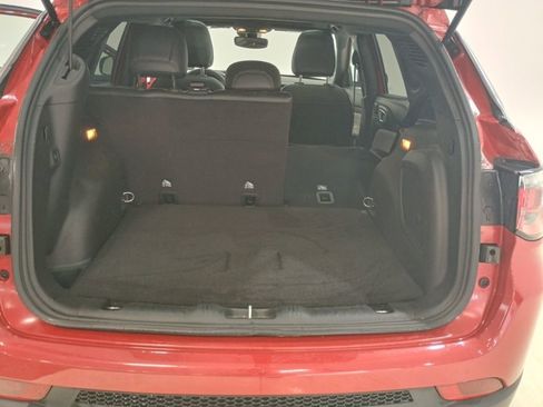 Used 2023 Jeep Compass Latitude w/ Sun and Sound Group image 26