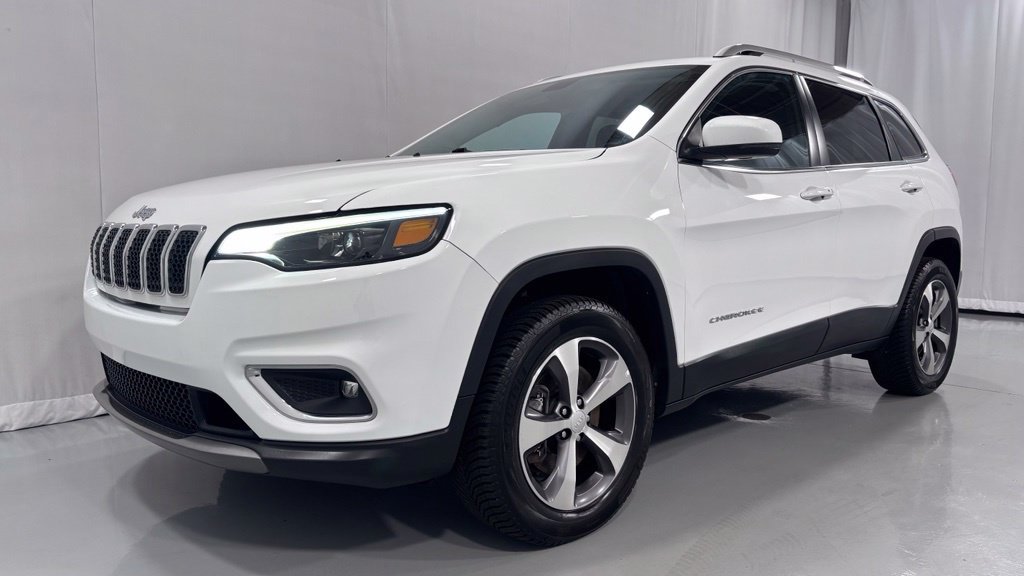 Used 2020 Jeep Cherokee Limited AWD/4WD image 1