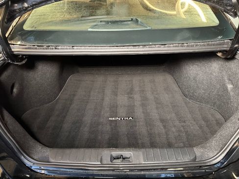 Used 2024 Nissan Sentra S FWD image 22