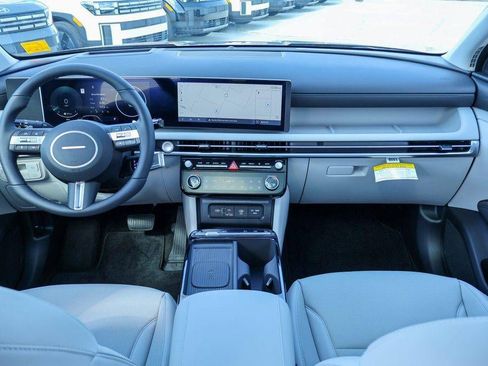 New 2026 Hyundai Tucson Limited image 6