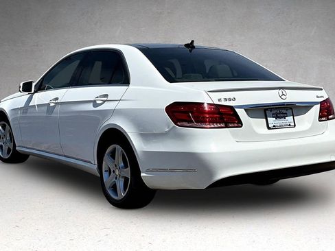 Used 2015 Mercedes-Benz E 350 4MATIC Sedan image 4