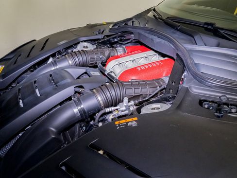 Used 2024 Ferrari Purosangue image 40