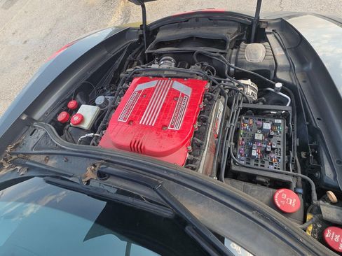 Used 2016 Chevrolet Corvette Z06 w/ 3LZ Preferred Equipment Group RWD image 13