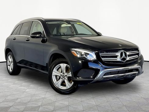 Used 2018 Mercedes-Benz GLC 300 image 3