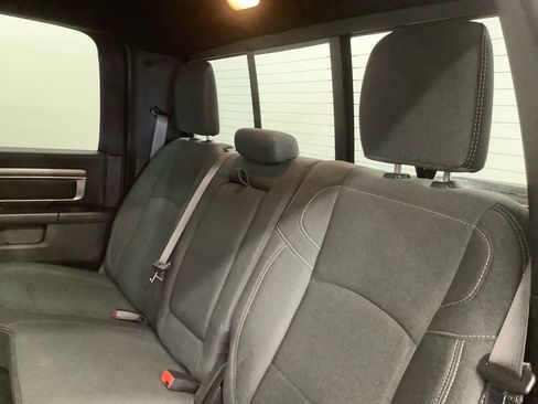 Used 2021 RAM 1500 Classic Warlock image 9