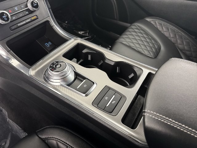 Used 2023 Ford Edge Titanium AWD/4WD image 17