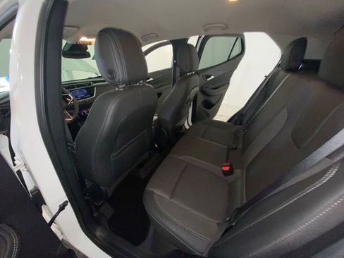 Used 2023 Buick Encore GX Preferred w/ Cold Weather Comfort Package FWD image 29