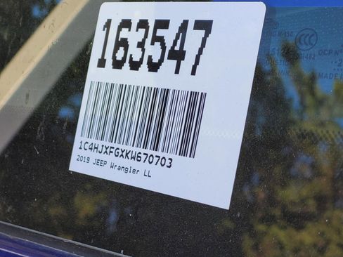 Used 2019 Jeep Wrangler Unlimited Rubicon image 3