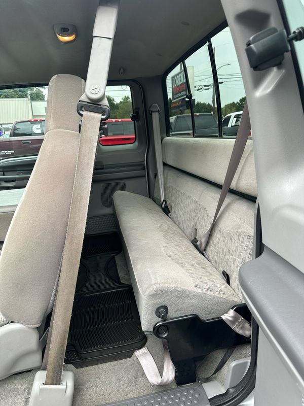 Used 1999 Ford F250 XLT AWD/4WD image 9