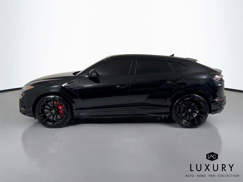 Used 2019 Lamborghini Urus AWD/4WD image 9