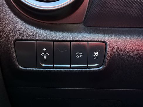 Used 2023 Hyundai Kona SEL w/ Cargo Package image 21