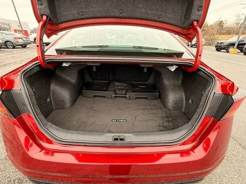 Certified 2024 Nissan Altima 2.5 SR image 18