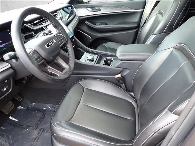 Used 2024 Jeep Grand Cherokee Limited 4xe AWD/4WD image 12
