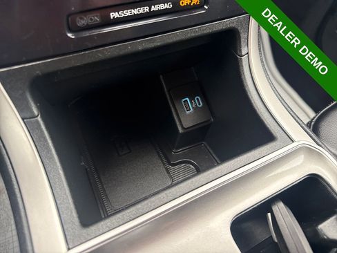 Used 2024 Ford Edge SEL w/ Convenience Package AWD/4WD image 35