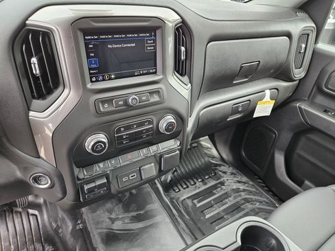 New 2024 GMC Sierra 3500 Pro w/ Convenience Package image 19