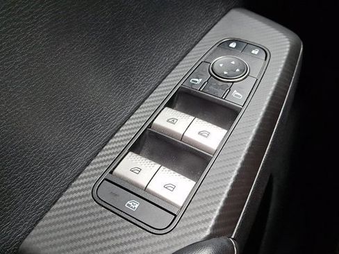 Used 2022 Mitsubishi Outlander ES FWD image 30