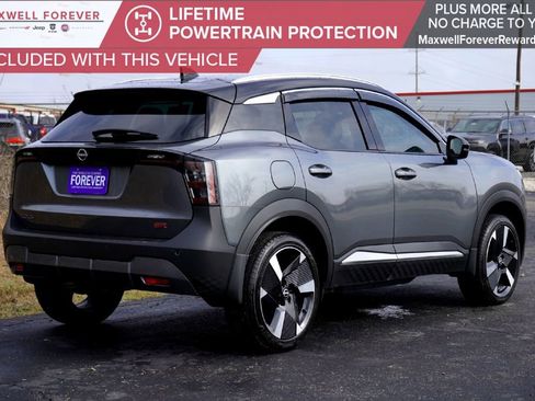 Used 2025 Nissan Kicks SR image 6