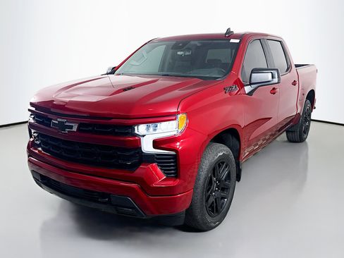 Used 2023 Chevrolet Silverado 1500 RST AWD/4WD image 4