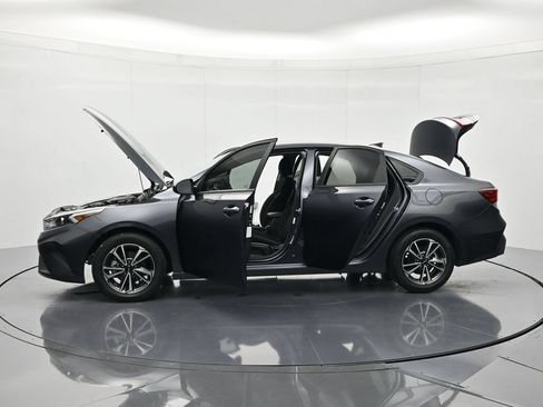 Used 2023 Kia Forte LXS FWD image 46