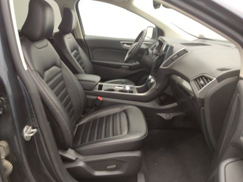 Used 2023 Ford Edge SEL image 21