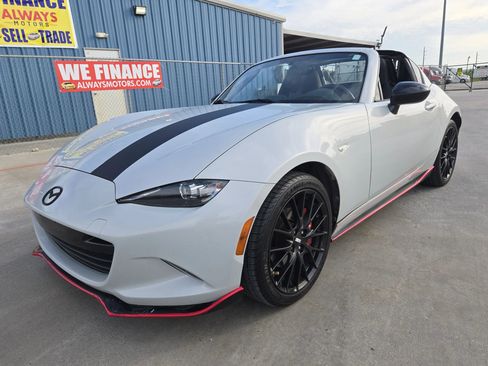 Used 2018 MAZDA MX-5 Miata RF Club w/ Brembo/BBS Package image 3
