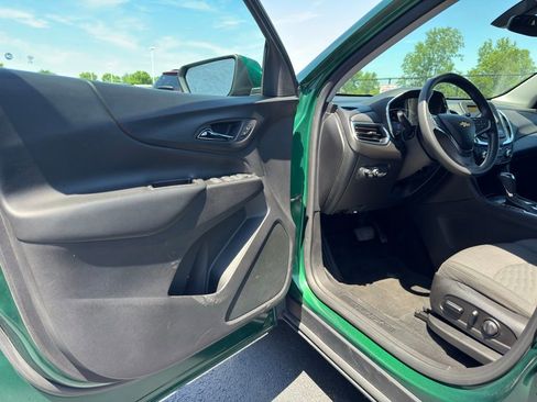 Used 2019 Chevrolet Equinox LT FWD image 13