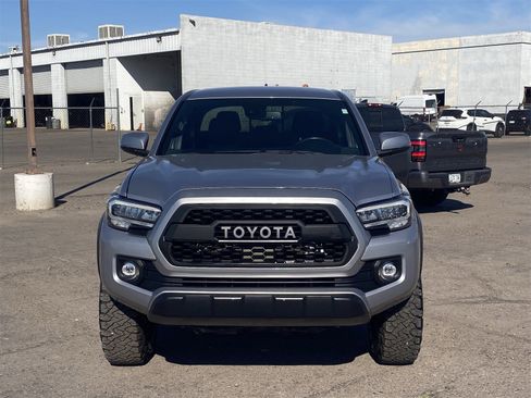 Used 2021 Toyota Tacoma TRD Off-Road w/ Blackout Package (TMS) image 9