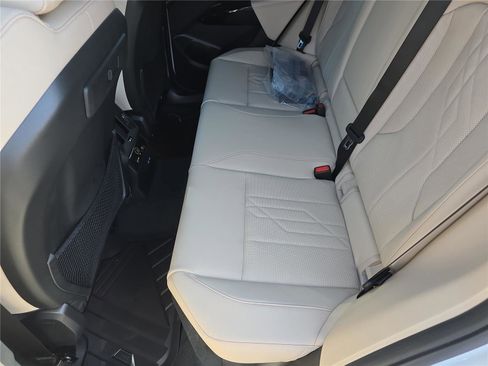 New 2026 BMW X3 xDrive30 w/ Convenience Package image 17